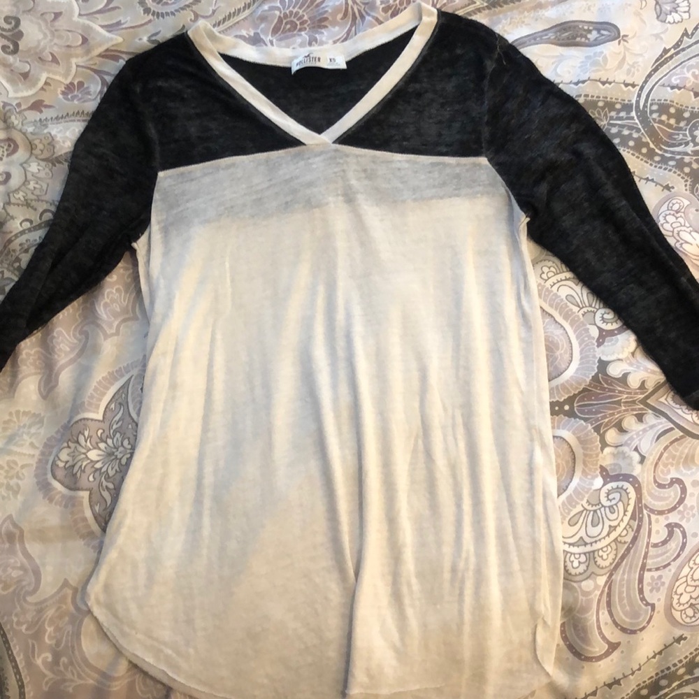 Hollister Mid-Sleeve Top